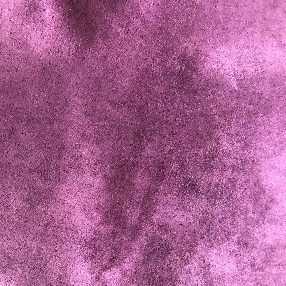 Elegant unworn high quality suede Midi Skirt - Eggplant 
Size 12 Brandon Thomas - Picture 4 of 11